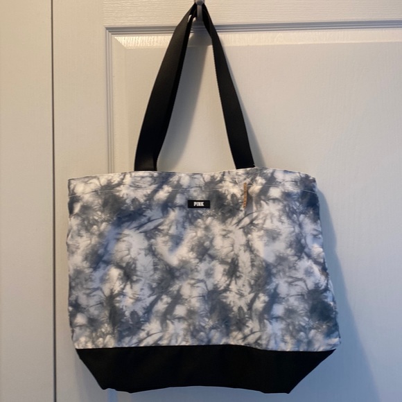 PINK Victoria Secret Tie dye Tote Bag Brand New - Picture 2 of 12